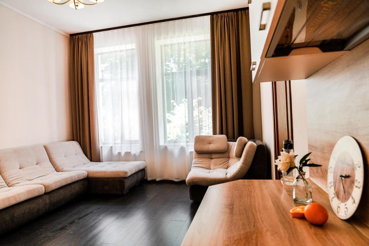 Alex Hotel Odessa Esterno foto